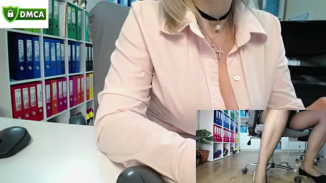 secret-office Chat XXX in diretta