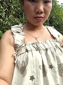 liu-liusexy 现场XXX聊天