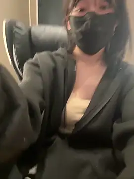 Chat XXX en directo de Loveto_eathawthorn99