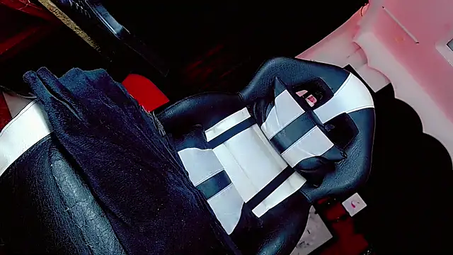 Yareth_Rouss_ Adlı Modelin Web Kamerası Şovu