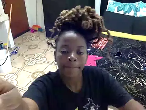 Chat XXX Live SweetJuicyLipsCandy