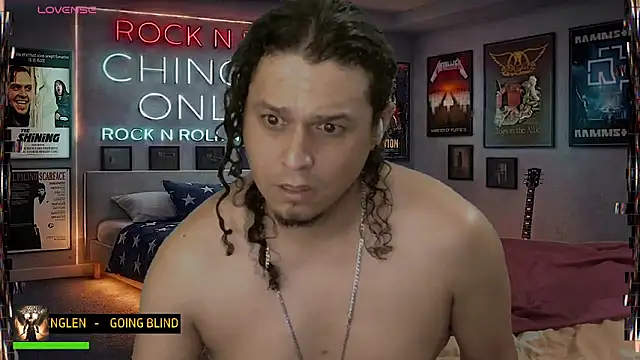 chino_roz's Live XXX Chat