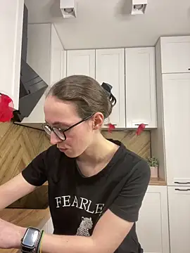 MartiniiSelenna 라이브 XXX 채팅