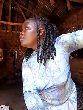 holygrail001 在線直播表演