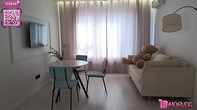 XXX chat uživo modela delorathecookiee