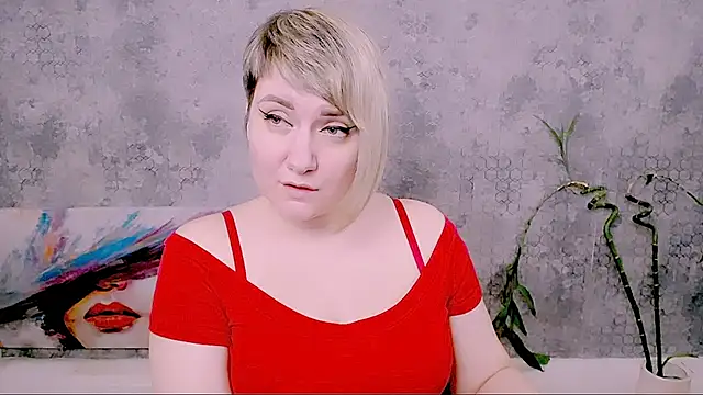 Djullia Chat XXX in diretta