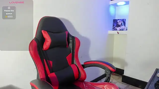 Czat XXX na żywo – honeyluxe_