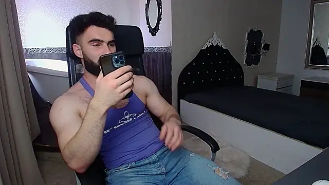 MicahLane live XXX chat