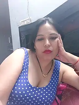 Poojabhabi101's Live XXX Chat