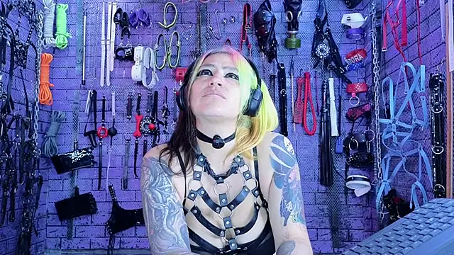 Chat +18 de PANDORANEZZ ao vivo