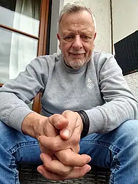 Dennislover007 Webcam Show