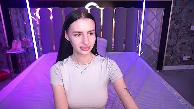 แชท XXX สดของ Snow_WhiteeeX