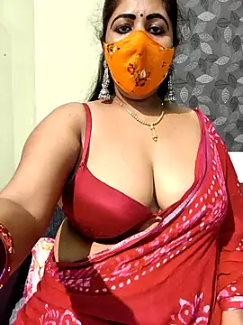 Poly_bhabi: онлайн-секс-чат