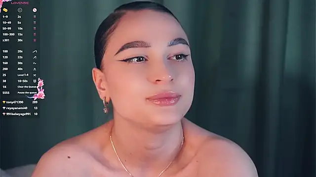 Chat +18 de ZofiaSoshnik ao vivo