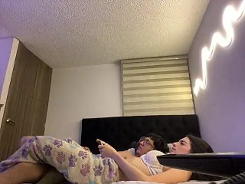 DesireLuxe's Webcam Show