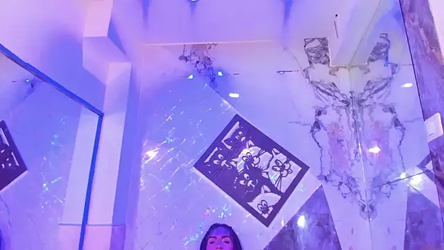 Вебкам-шоу Isabella_stanford2