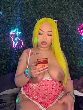 RenaThickAss 网络视讯表演