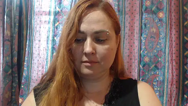 Foxy_Kate3333 Adlı Modelin Canlı XXX Sohbeti