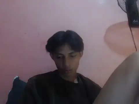 Kyoshi_19 লাইভ XXX চ্যাট