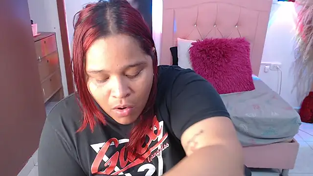 NathaliaMayson's Live XXX Chat