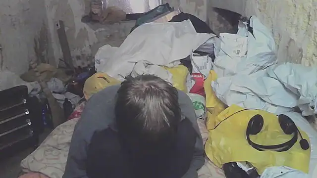 Pokazy przed kamerką – makarov1993