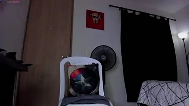 عرض كام Cloudy_pigDude