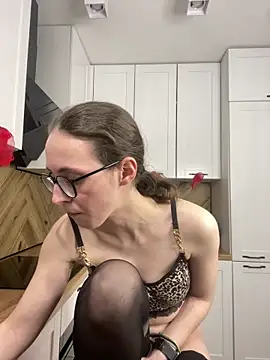 Онлайн чат XXX MartiniiSelenna