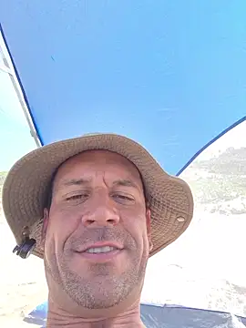 Chat XXX en directo de MissLMrJ