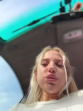 pinkstar_: απευθείας συνομιλία ΧΧΧ