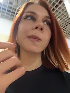 RosieSecret live XXX chat