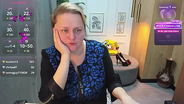 Czat XXX na żywo – ScarlettSoft