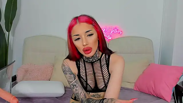 Cassy-Foxy 即時 XXX 聊天