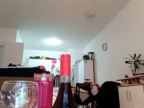 Jahudka47 Chat XXX in diretta