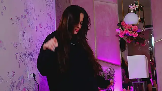 LucyLextonX's Live XXX Chat