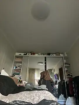 Frosl Chat XXX in diretta