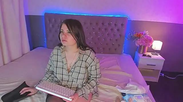 AmandaHoppe Adlı Modelin Canlı XXX Sohbeti