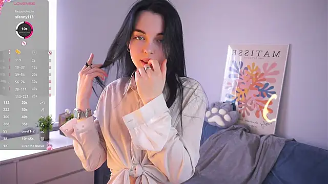 MirnaTellado: онлайн-секс-чат