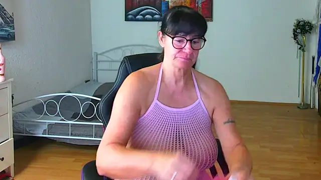 XXX chat uživo modela Sylly