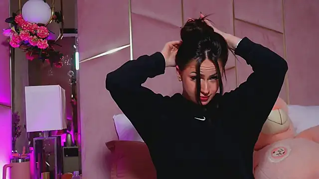 LucyLextonX – Live XXX-chat