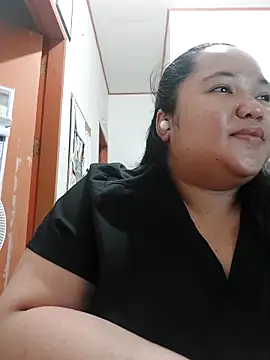 LianaCruzado's Webcam Show