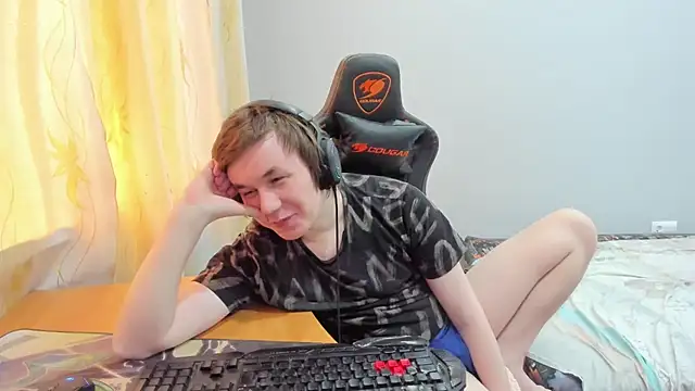 Вебкам-шоу iliaskrislove