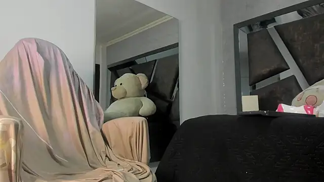 ElektraBomdans Live XXX-chat