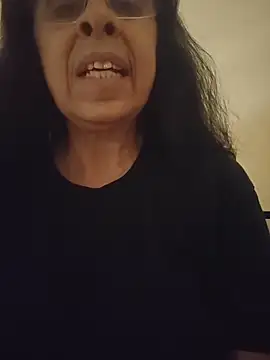 NakedMILFx's Live XXX Chat