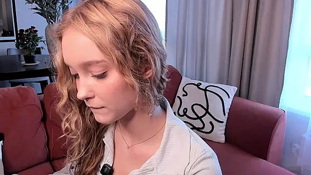 XXX chat uživo modela SerrenaAa