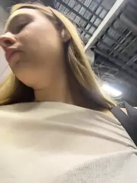 SashaCatt webcam show