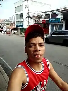 Andres_sant_ Show in webcam