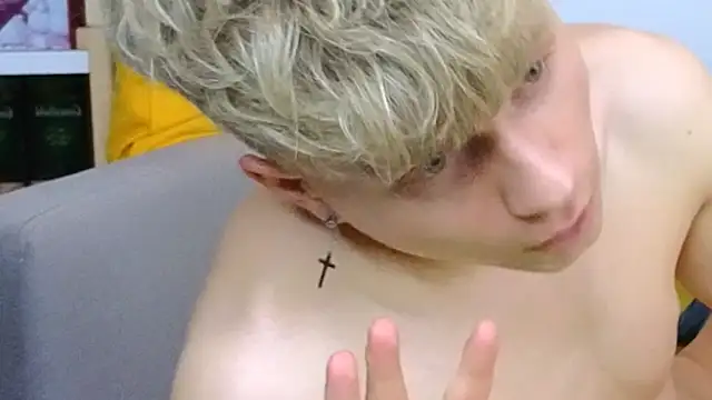 LandelRay Show in webcam