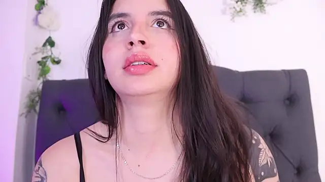 Онлайн чат XXX kaylee_lee