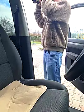 Zeefy Obrolan Langsung XXX