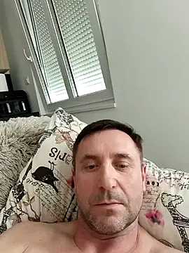 Pokazy przed kamerką – KolegaNudziarz